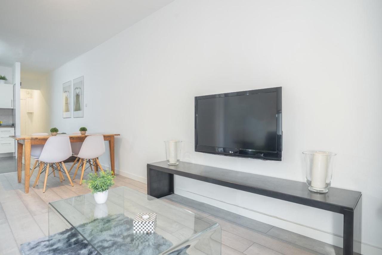 Ferienwohnung The White Flats Les Corts Barcelona Exterior foto